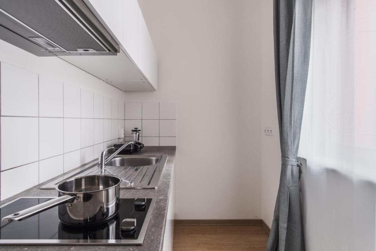 Apartment Mizu House By Days Prag