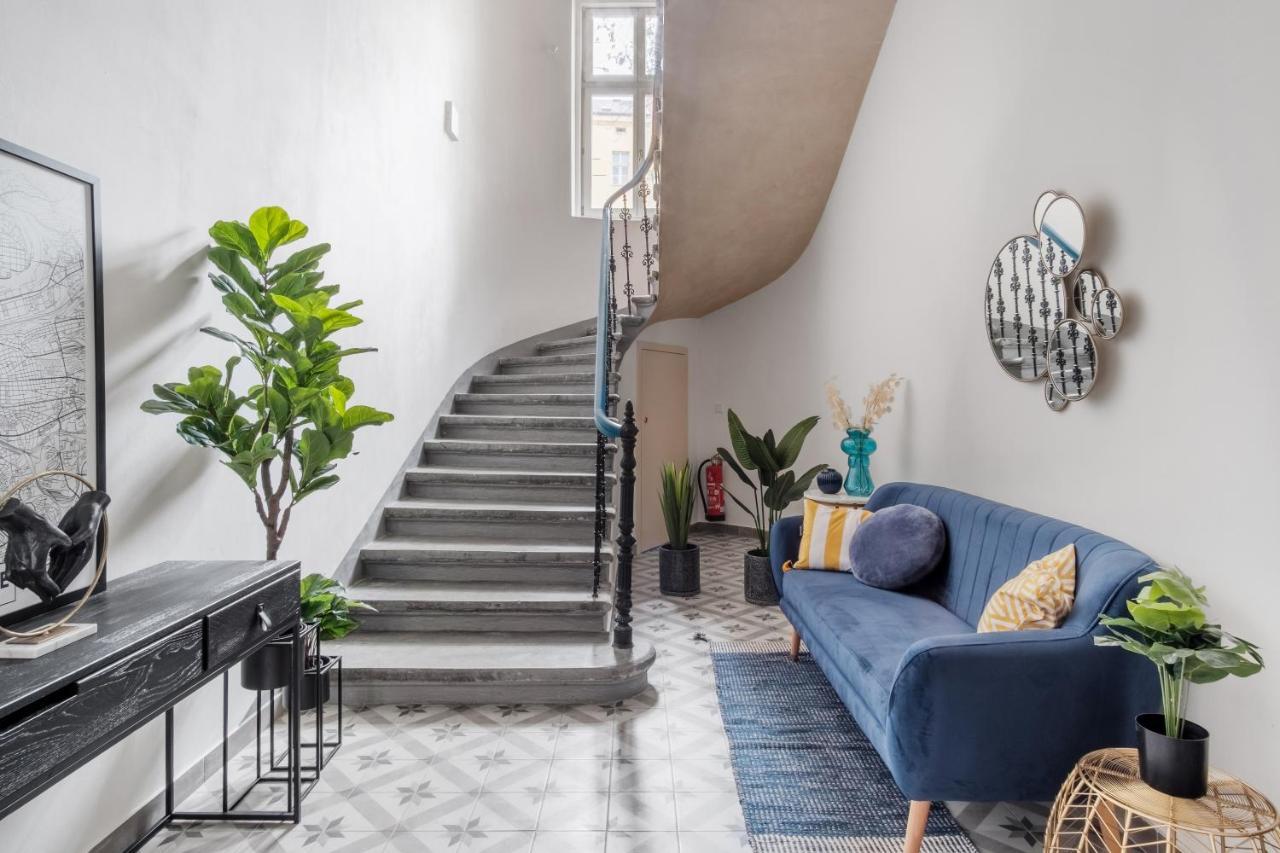 Mizu House By Days Apartment Prag